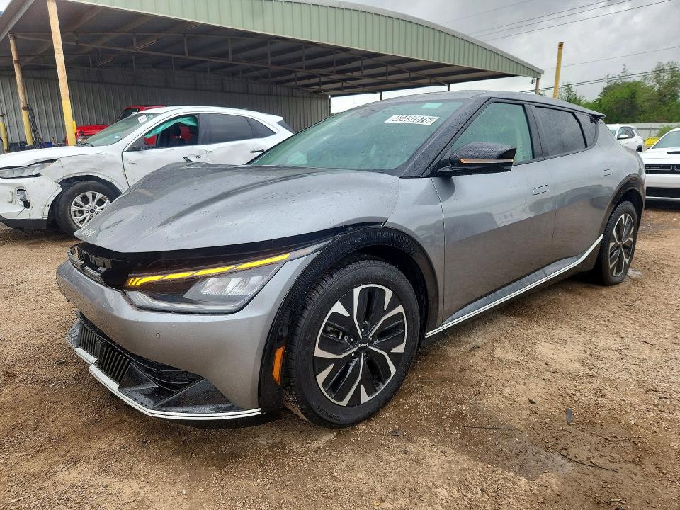 2024 KIA EV6 — VIN KNDC34LA4R5193737