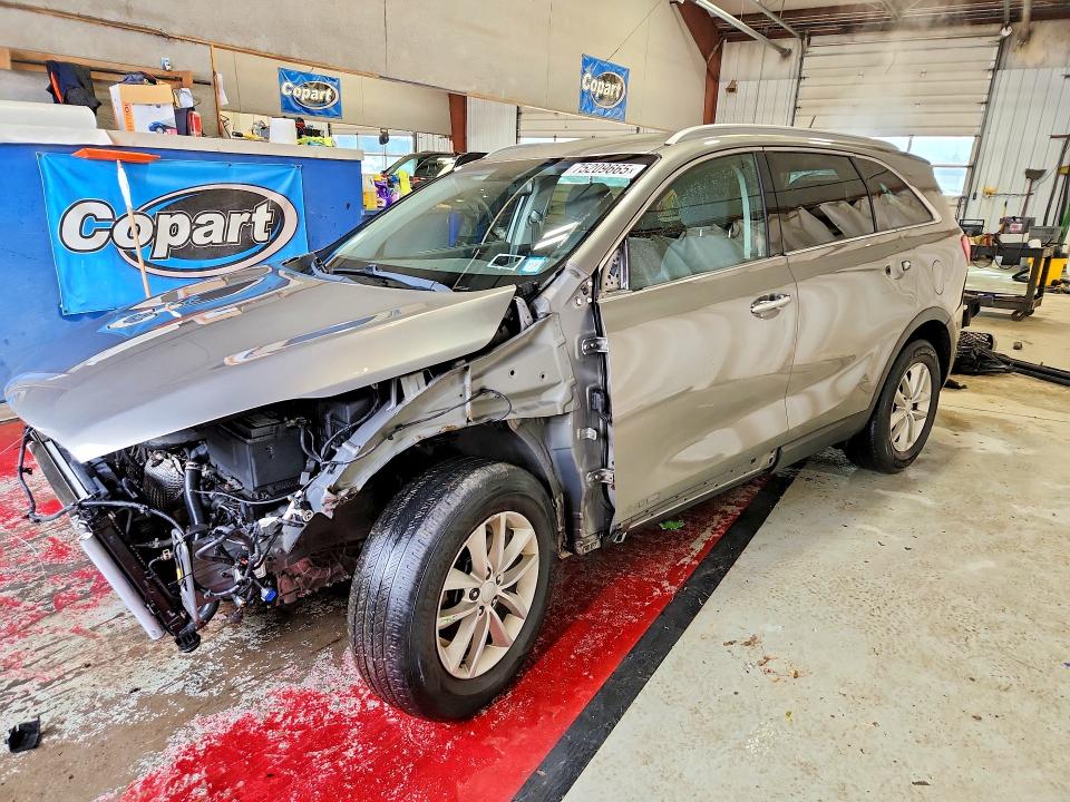 2017 KIA SORENTO — VIN 5XYPGDA55HG212135