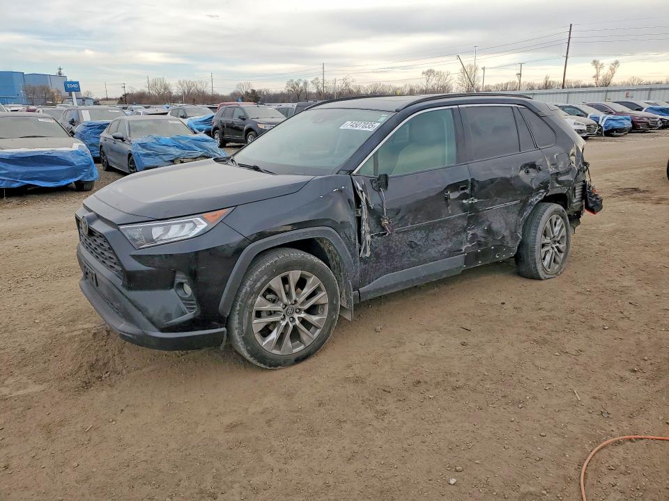 2019 TOYOTA RAV4 — VIN 2T3A1RFVXKC048775