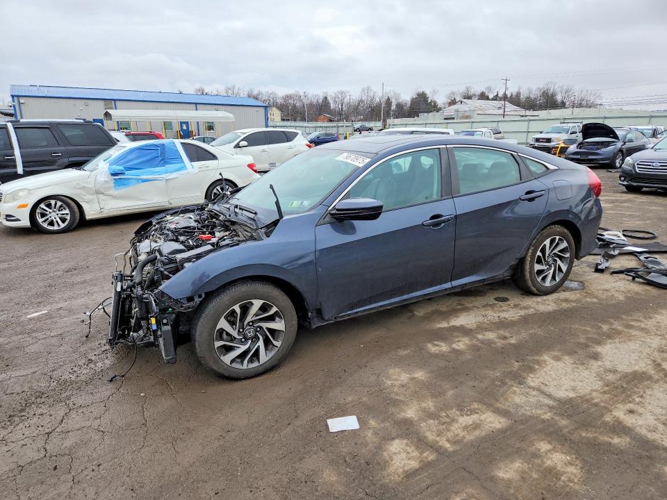 2017 HONDA CIVIC — VIN 2HGFC2F70HH547487