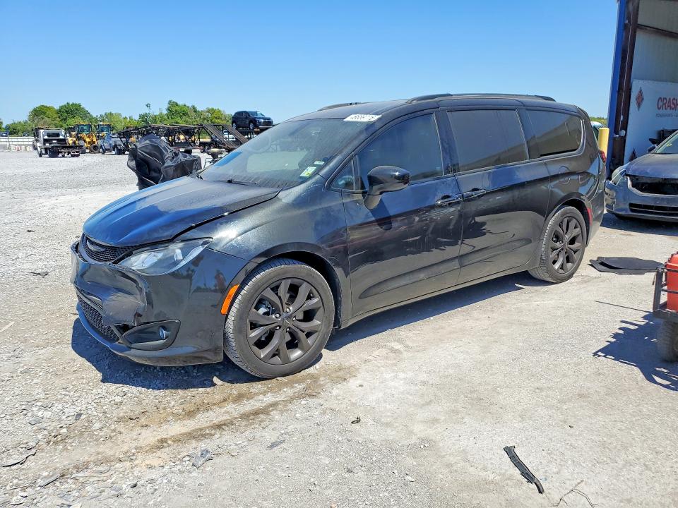 2018 CHRYSLER PACIFICA — VIN 2C4RC1BG6JR167176