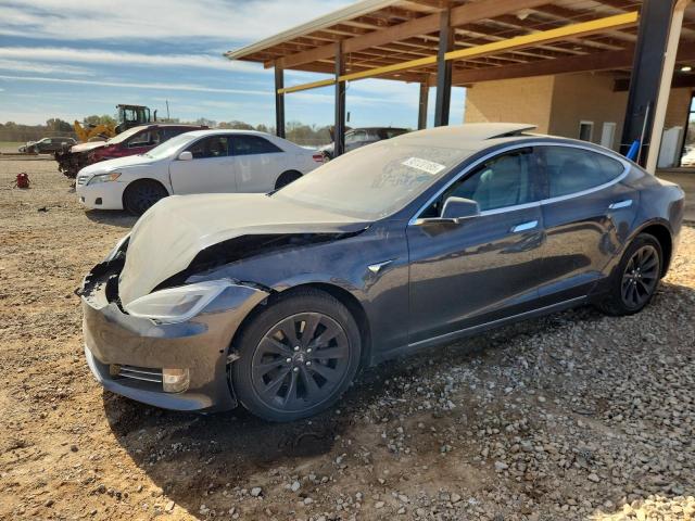 2018 TESLA MODEL S — VIN 5YJSA1E24JF277176