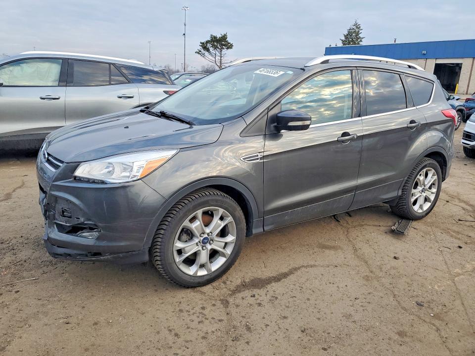 2016 FORD ESCAPE — VIN 1FMCU9J9XGUA83034