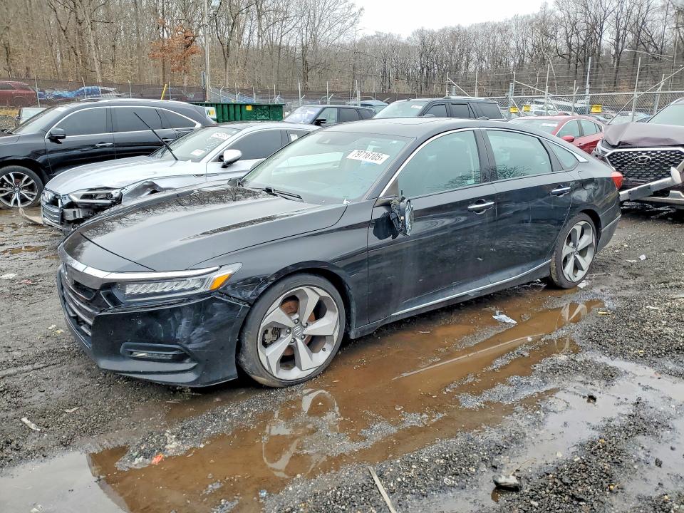 2018 HONDA ACCORD — VIN 1HGCV1F99JA157971