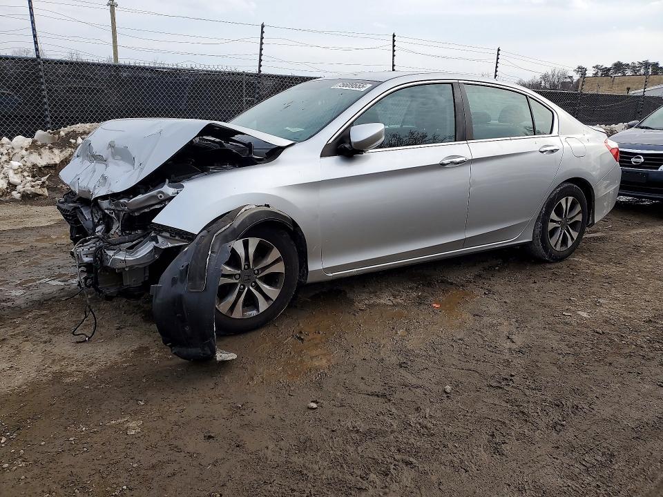 2015 HONDA ACCORD — VIN 1HGCR2F38FA149468