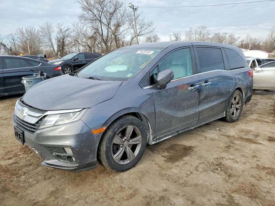 2018 HONDA ODYSSEY — VIN 5FNRL6H54JB096400