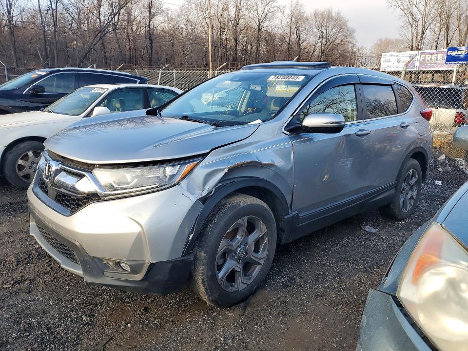 2018 HONDA CR-V — VIN 2HKRW2H88JH638576