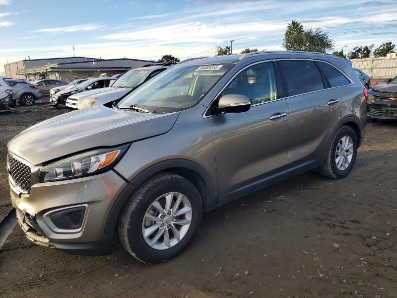2018 KIA SORENTO LX — VIN 5XYPG4A38JG426668