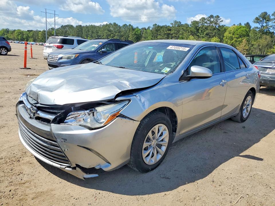 2015 TOYOTA CAMRY — VIN 4T4BF1FKXFR470562