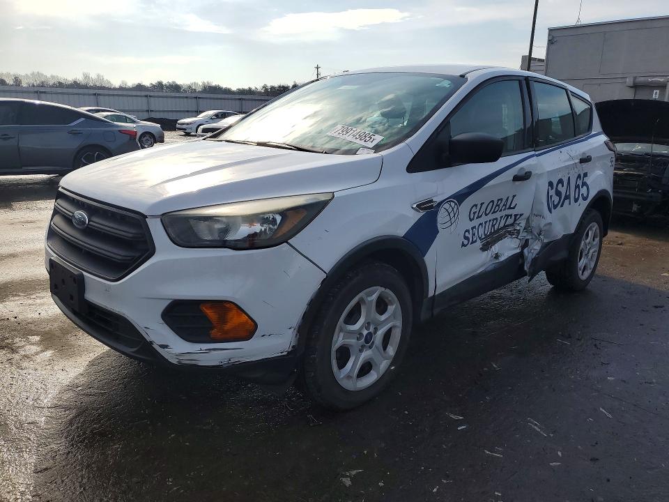2018 FORD ESCAPE — VIN 1FMCU0F77JUA69599