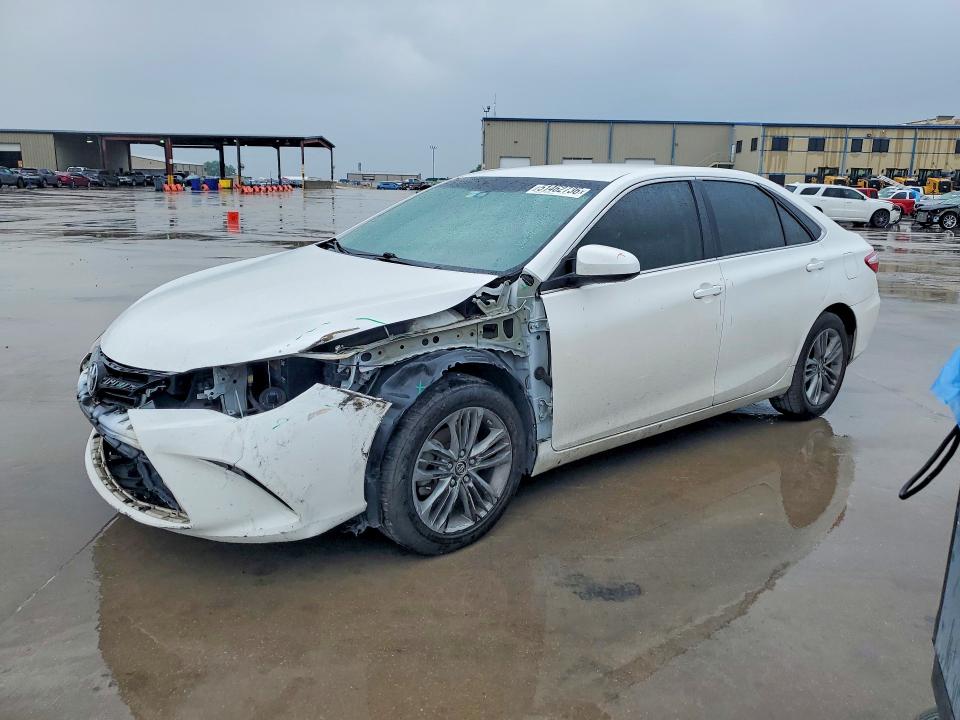 2016 TOYOTA CAMRY — VIN 4T1BF1FK0GU511180