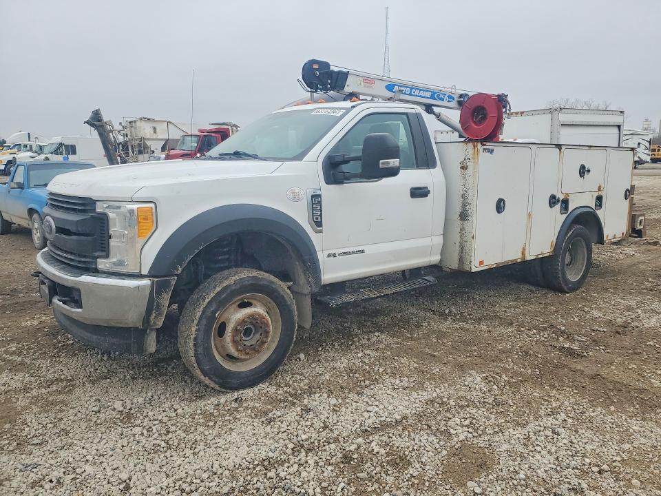 2017 FORD F550 — VIN 1FDUF5HTXHDA09607