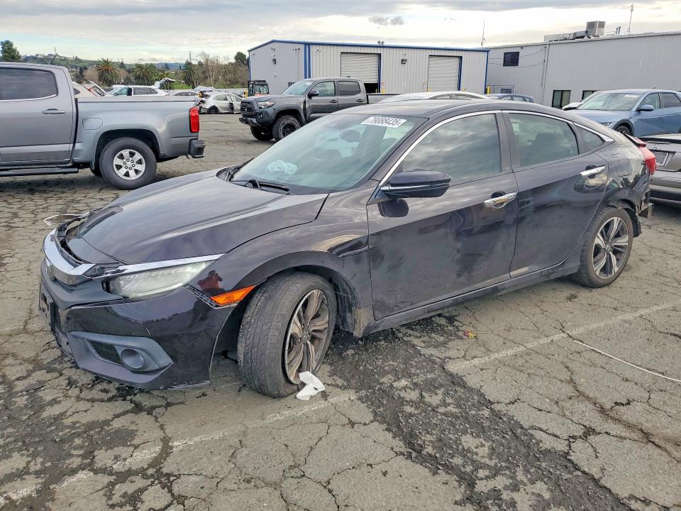 2016 HONDA CIVIC — VIN 2HGFC1F95GH631640