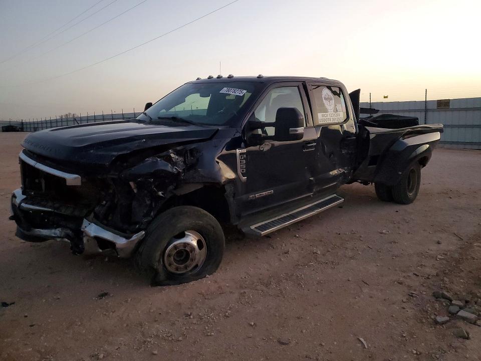 2022 FORD F350 — VIN 1FT8W3DTXNEE81196