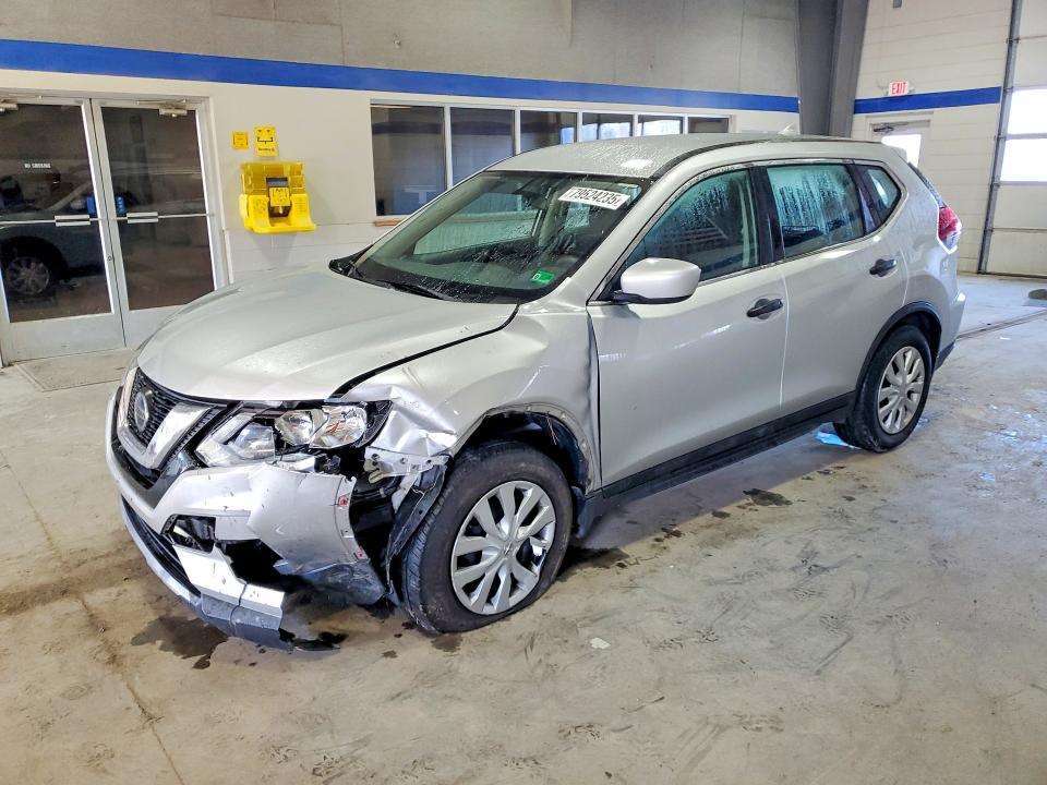 2018 NISSAN ROGUE — VIN 5N1AT2MV4JC773675
