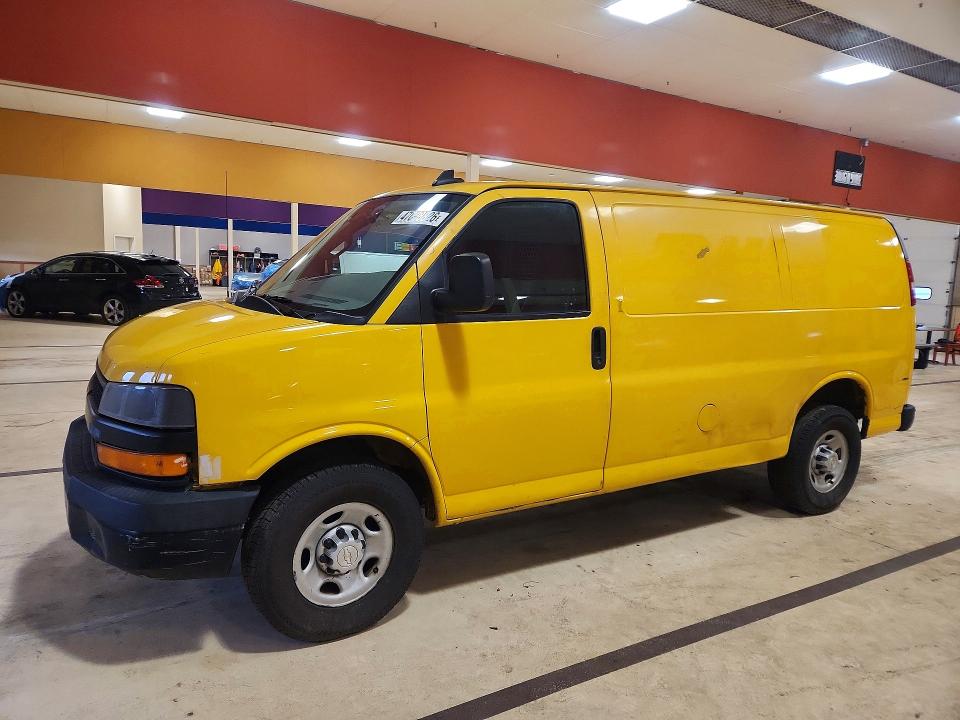2019 CHEVROLET EXPRESS G2500 — VIN 1GCWGAFP9K1336775