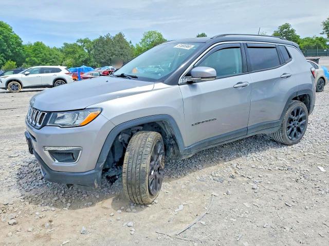 3C4NJDCB7JT177415