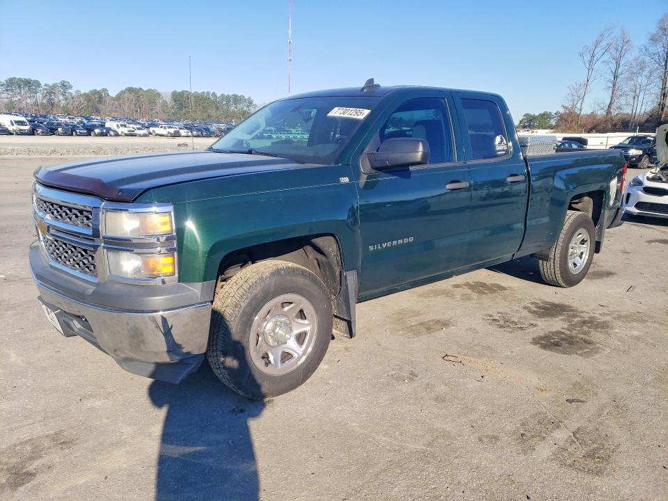 2015 CHEVROLET SILVERADO — VIN 1GCRCPEH2FZ156261