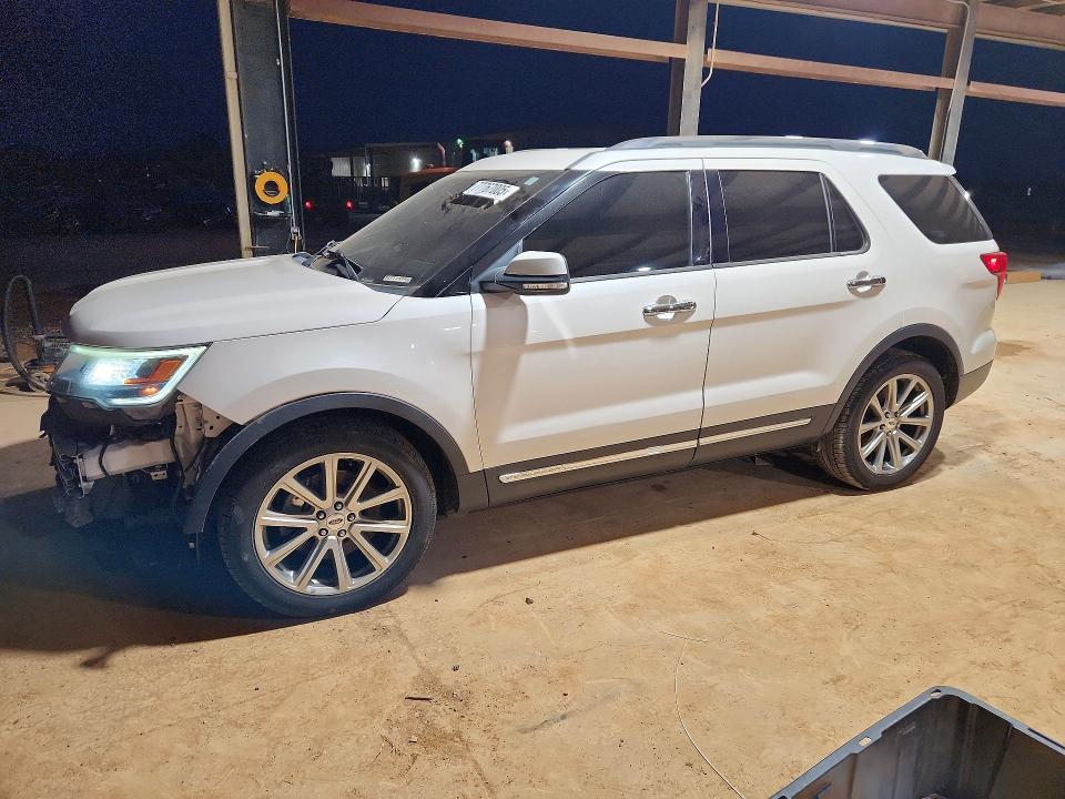 2017 FORD EXPLORER — VIN 1FM5K7F82HGB80540