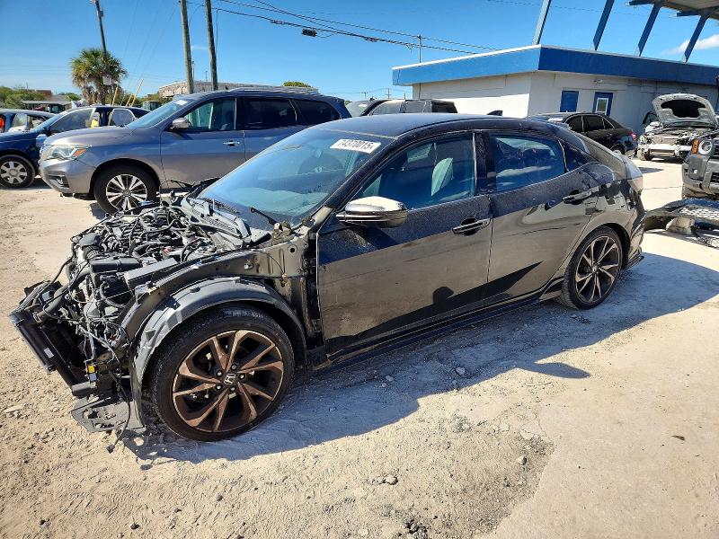2018 HONDA CIVIC — VIN SHHFK7H45JU416390