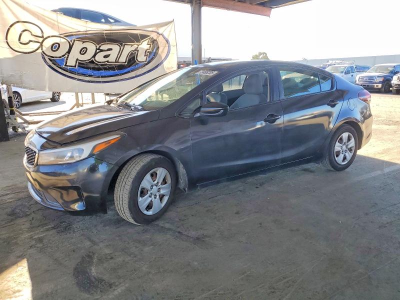 2017 KIA FORTE LX — VIN 3KPFK4A7XHE050785
