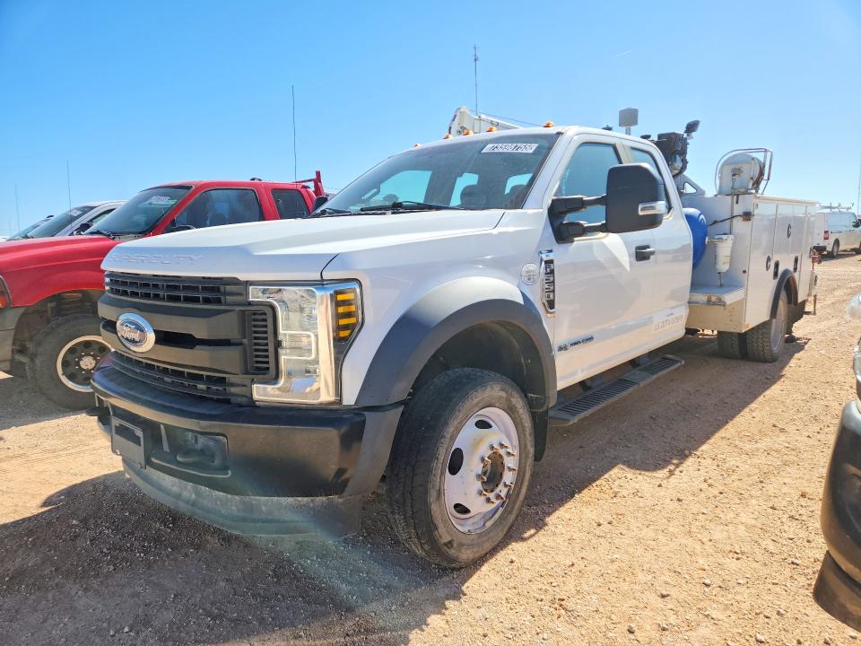 2019 FORD F550 — VIN 1FD0X5HT4KED01895