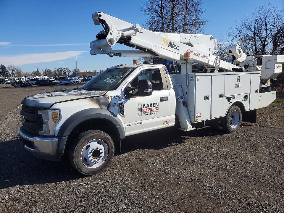 2019 FORD F550 — VIN 1FDUF5GT8KDA15687