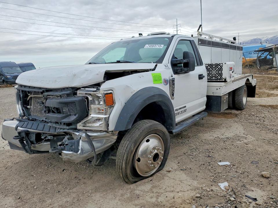 2021 FORD F550 — VIN 1FDUF5HTXMDA12274