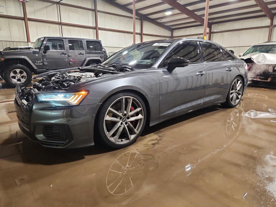 2021 AUDI S6 — VIN WAUFFAF28MN037312