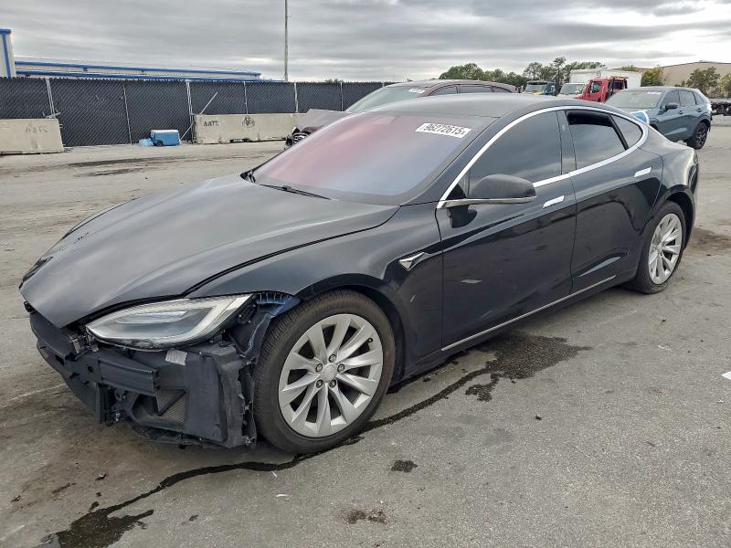 2017 TESLA MODEL S — VIN 5YJSA1E11HF178817