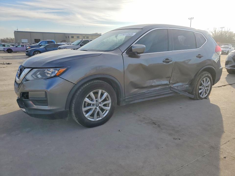 2017 NISSAN ROGUE — VIN KNMAT2MT1HP544408