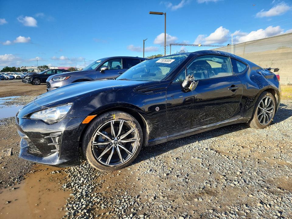 2019 TOYOTA 86 — VIN JF1ZNAE1XK9700371