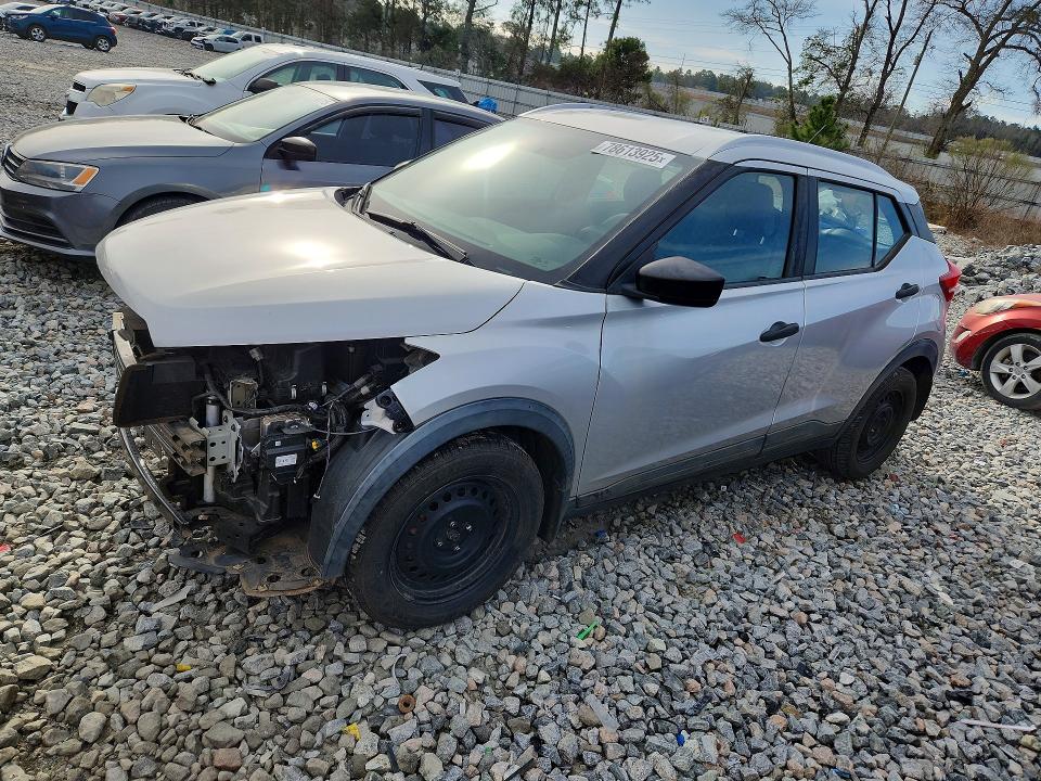 2019 NISSAN KICKS — VIN 3N1CP5CU4KL526323