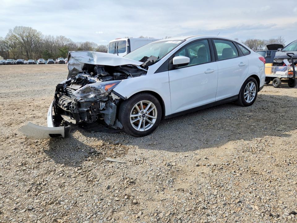 2018 FORD FOCUS — VIN 1FADP3F2XJL325073