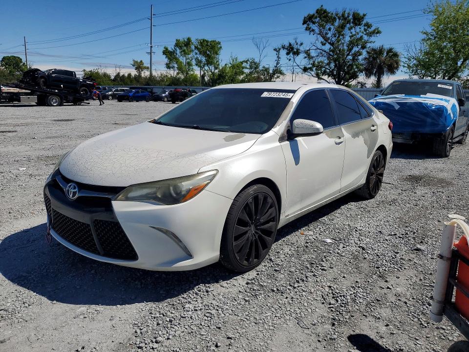 2015 TOYOTA CAMRY — VIN 4T1BF1FKXFU001708