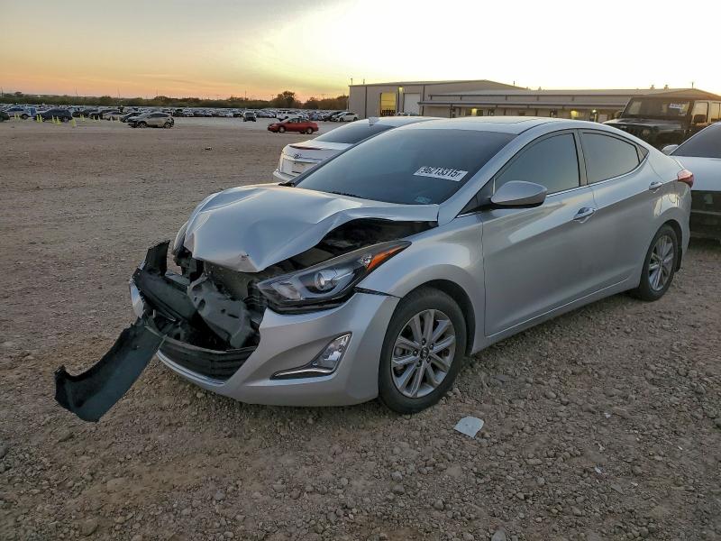 2015 HYUNDAI ELANTRA SE — VIN 5NPDH4AE4FH644012