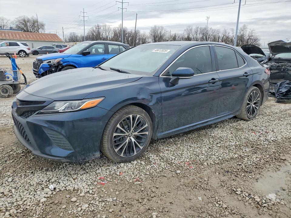 2018 TOYOTA CAMRY — VIN 4T1B11HKXJU536140