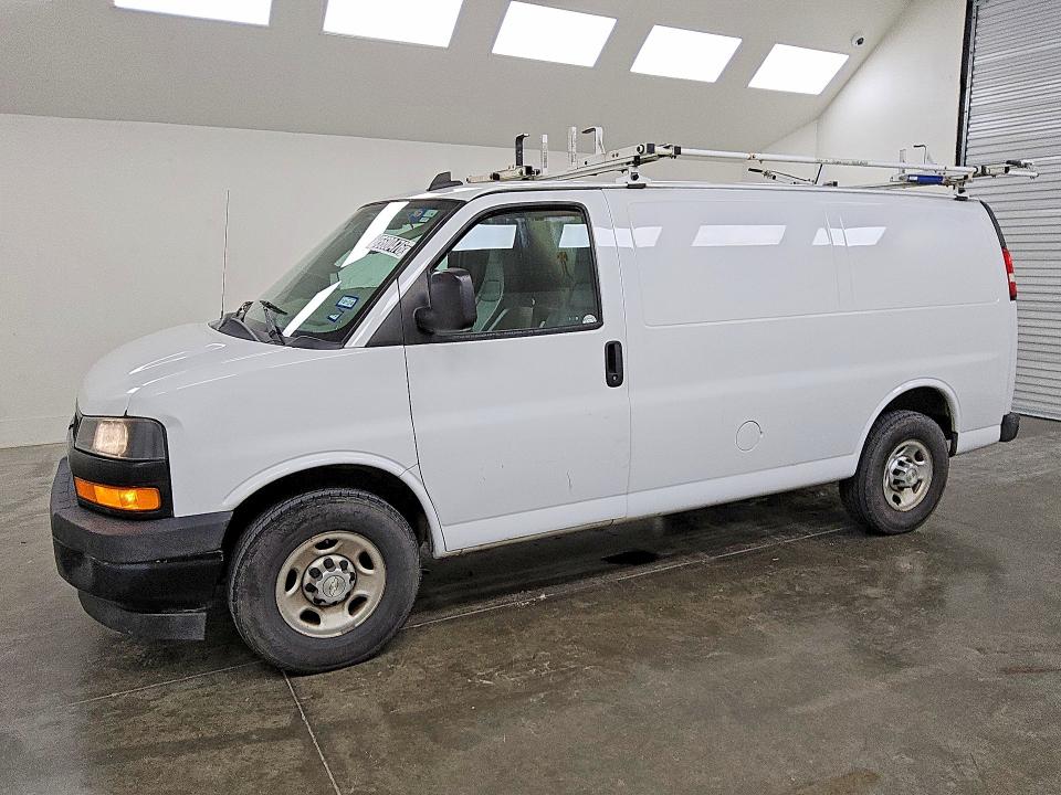 2019 CHEVROLET EXPRESS G2500 — VIN 1GCWGAFP1K1242700
