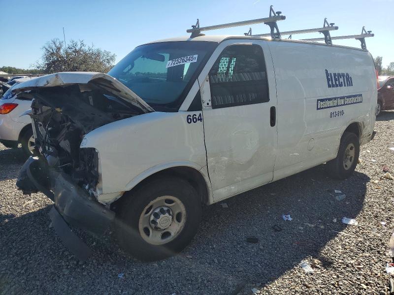 2018 CHEVROLET EXPRESS G2500 — VIN 1GCWGAFPXJ1345614