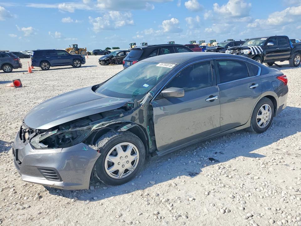 1N4AL3AP0HN363802