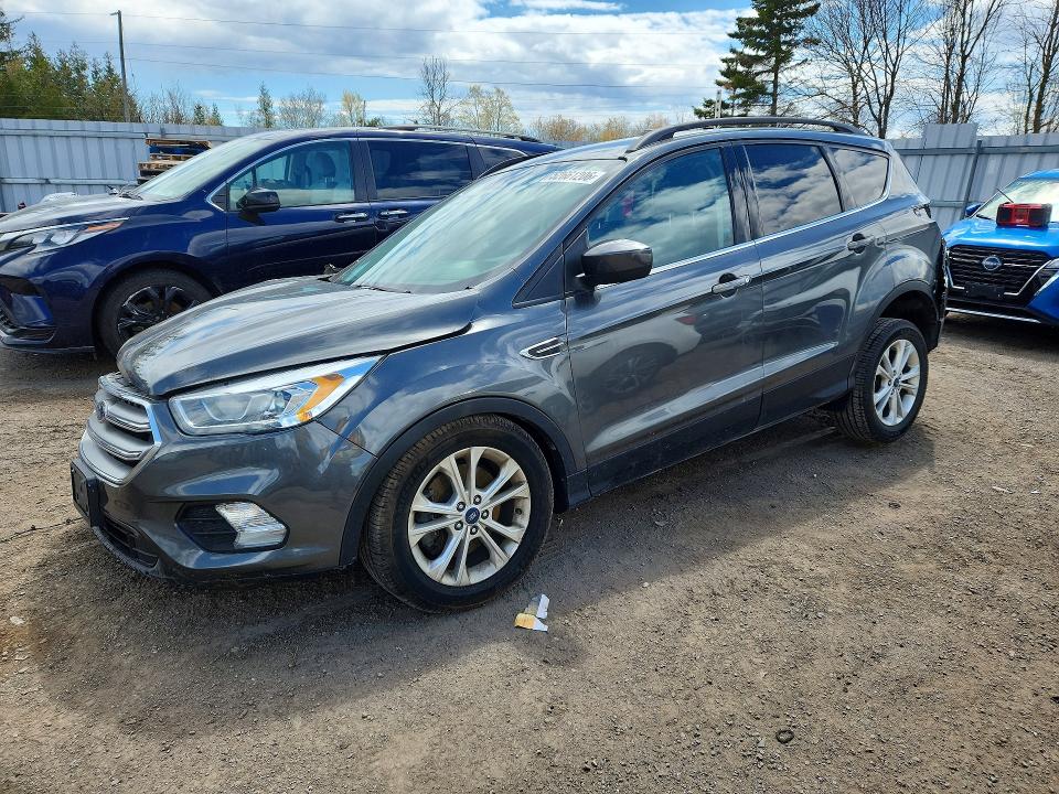 2017 FORD ESCAPE — VIN 1FMCU9G97HUB31548