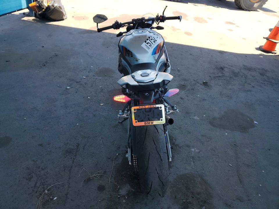 WB10P5303T6M34108