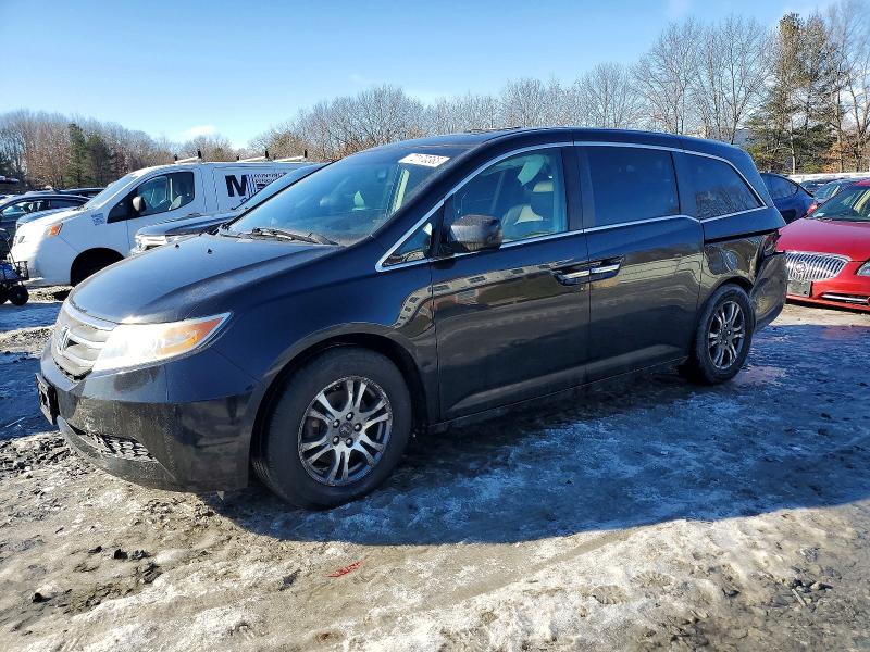 2011 HONDA ODYSSEY EX — VIN 5FNRL5H60BB065570