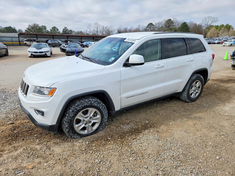 2015 JEEP GRAND CHEROKEE — VIN 1C4RJEAG4FC842411