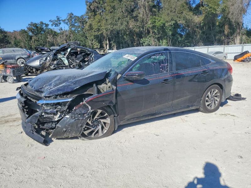 2018 HONDA CIVIC — VIN 19XFC2F76JE010915