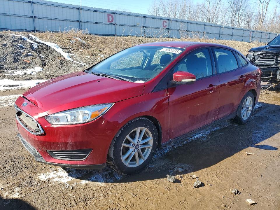2016 FORD FOCUS — VIN 1FADP3F23GL394647