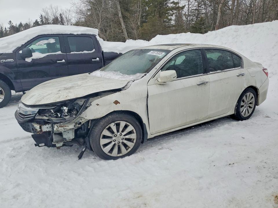 2017 HONDA ACCORD — VIN 1HGCR2F83HA803291