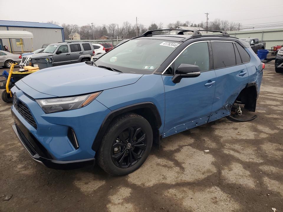 2022 TOYOTA RAV4 HYBRID — VIN 4T3E6RFV0NU067597