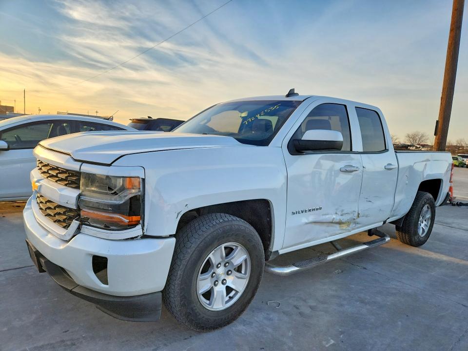 2018 CHEVROLET SILVERADO — VIN 1GCRCREC8JZ142681
