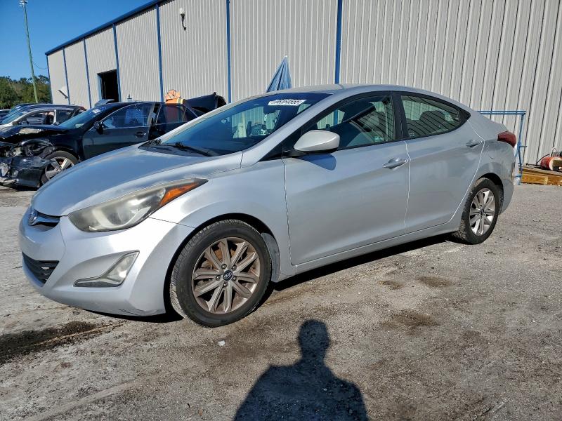 2015 HYUNDAI ELANTRA — VIN KMHDH4AE4FU261883